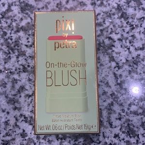 Pixi by Petra Viral on the go Blush